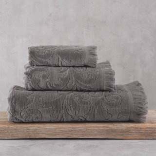 senna_grey