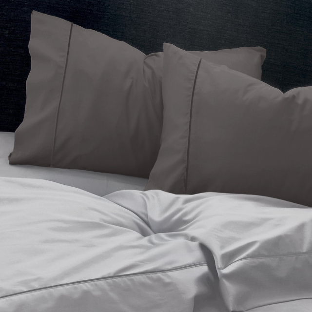 pillow-set-dark-grey