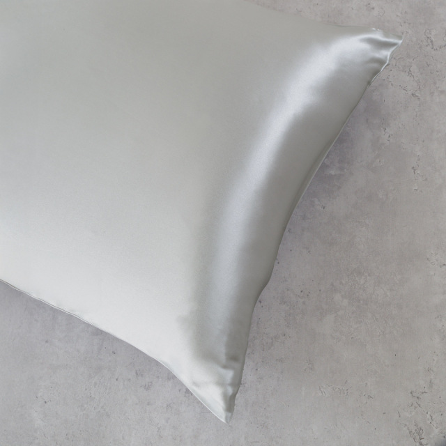 04-05__silk_sleep_gray